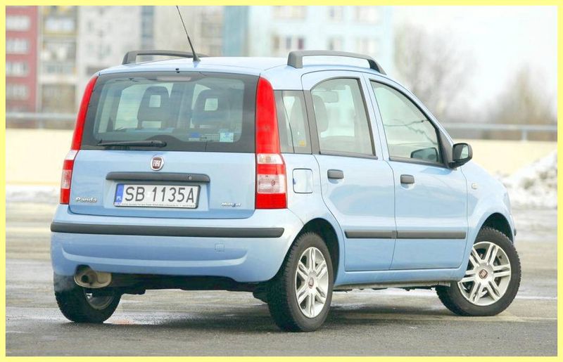 10 автомобилей для пожилого водителя. Функционально и надёжно!