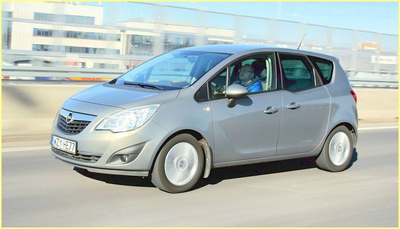 22 худших немецких 10-летних автомобиля по версии ADAC (2022)