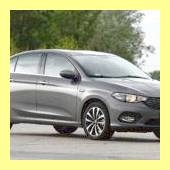 50 самых популярных автомобилей в  2023 году