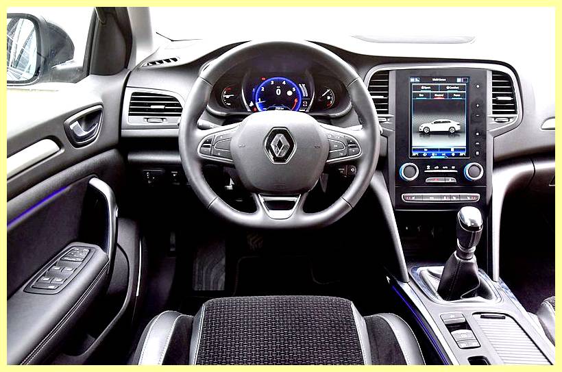 Hyundai Elantra, Renault Megane, Toyota Corolla - сравнение