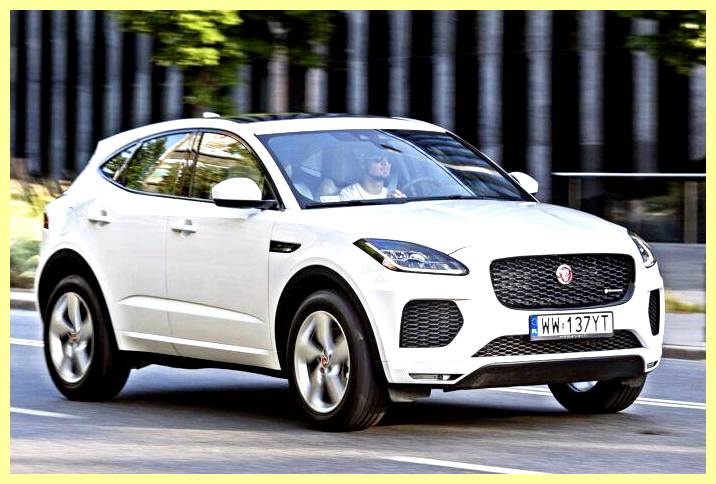 Jaguar E-Pace (2022). Описание версии и прайс-лист
