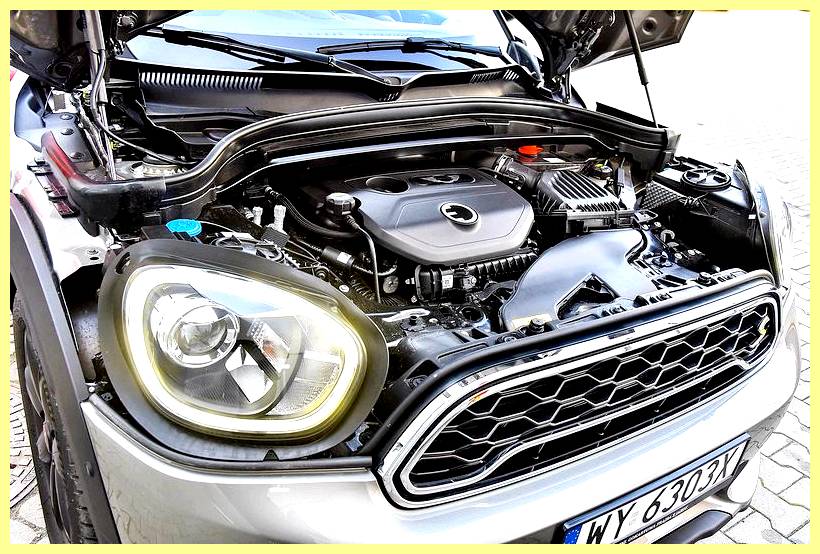 Kia Niro, Mini Countryman - сравнение () Kia Niro, Mini Countryman - сравнение