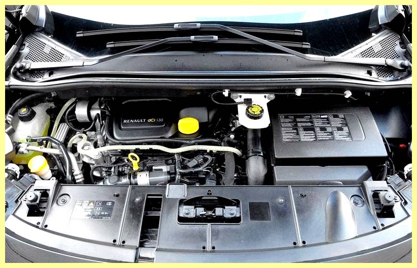 Подержанные Renault Scenic II и Renault Scenic III - какое поколение выбрать?