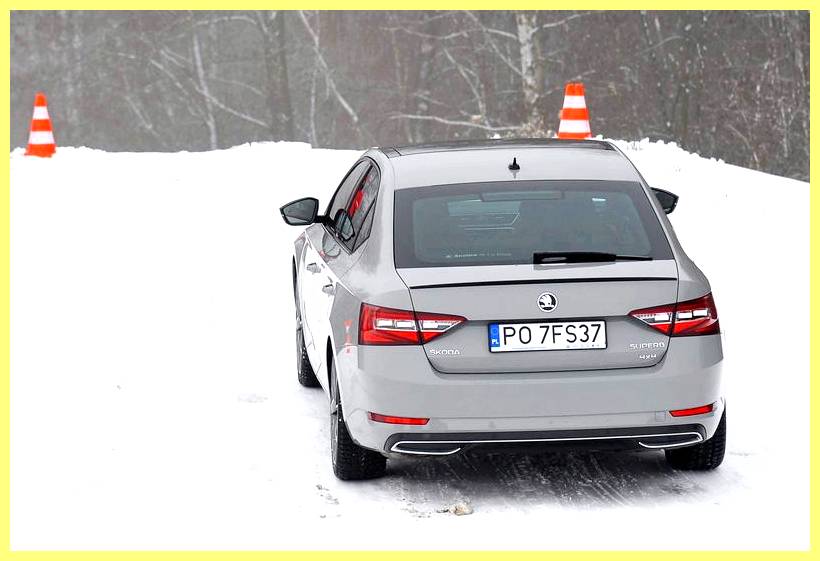 Skoda Superb 4×4 - обзор, тест в зимних условиях